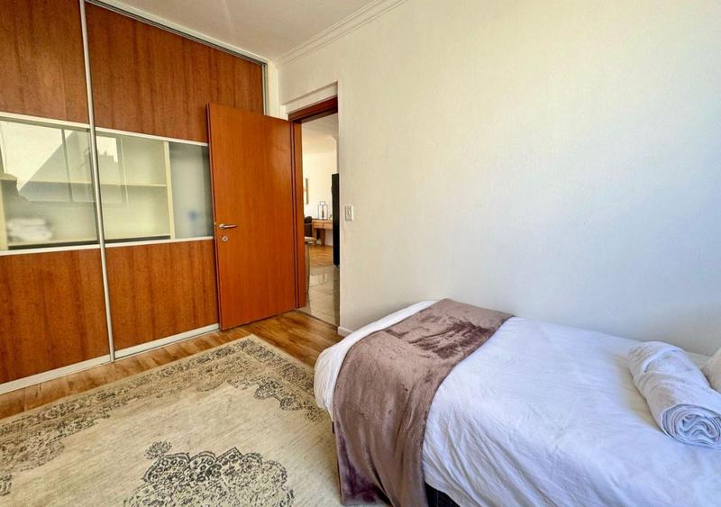 2 Bedroom Property for Sale in Hout Bay Western Cape